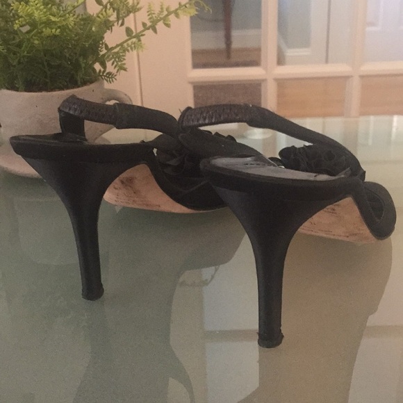 Kate Spade Satin Slingback heels, Gorgeous Satin! - Picture 2 of 8